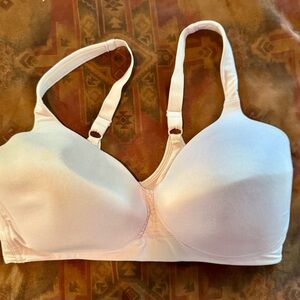 Vanity Fair Light Pink Full Coverage Bra